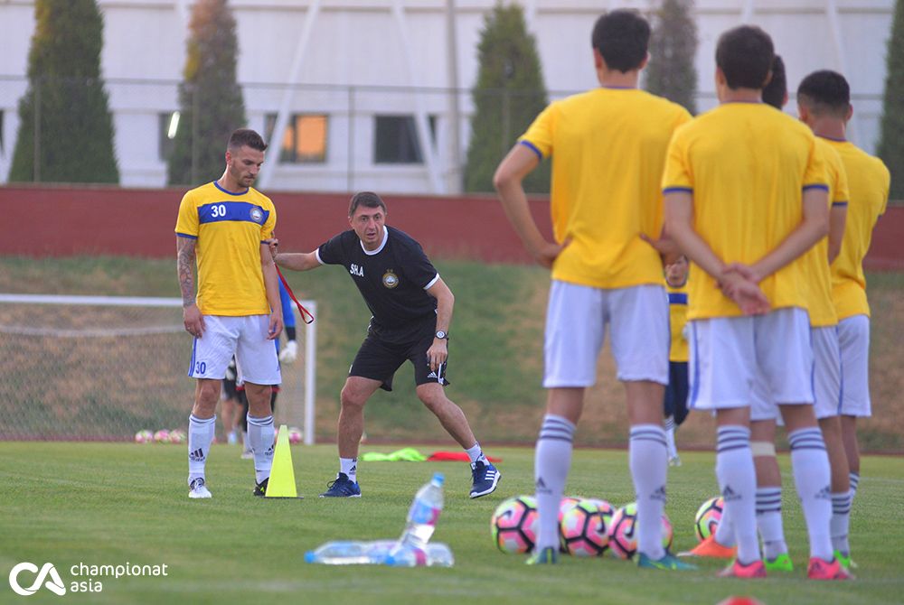 Training of FC Pakhtakor