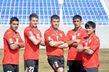 Lokomotiv futbolchilari ishtirokida fotosessiya bo'lib o'tdi