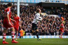 Angliya. 31-tur. Tottenxem Sautgemptonni taslim qildi
