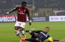 Muntari ikki haftaga safdan chiqdi