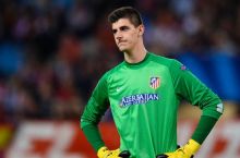 Marca: Моуринью не отпустит Куртуа в аренду в новом сезоне, если "Атлетико" задействует его в матчах с "Челси" без выплаты компенсации