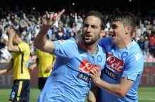Italiya. 33-tur. Napolida 4:2, Interda 4:0, Fiorentinada 5:3