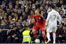 Aren Robben: "Biz turnir favoriti emasmiz"
