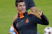 Ronaldo: "CHempionlar ligasi sovrinini Portugaliya stadionida boshim uzra baland ko'tarishni orzu qilaman"