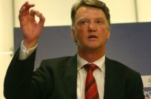 "Manchester Yunayted" van Gaal borasidagi xabarlarni rad qildi