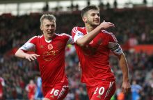 MYU Lallana va SHou uchun 66 million evro berishga tayyor