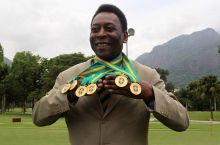 Pele: "Neymarga terma jamoa etakchisi sifatida qaramaslik kerak"