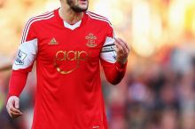 Liverpul Lallana borasida taklif bilan chiqdi