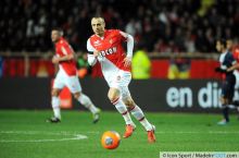 Berbatov "Monako" bilan bir yillik shartnoma tuzadi