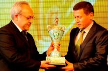 Sardor Rahmatullaev va Mirjalol Qosimov ECHL finaliga borishadi