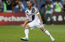 Donovan MLS tarixidagi eng yaxshi to'purarga aylandi