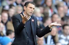 Poyet "Sanderlend" bilan shartnomani uzaytirdi