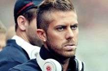 Menez "Milan" bilan muzokara o'tkazmoqda