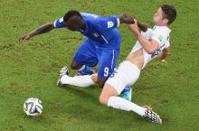 Angliya - Italiya uchrashuvining eng yaxshi futbolchisi - Balotelli