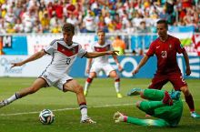 Germaniya - Portugaliya o'yinida O'zbekiston bayrog'i!