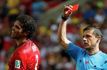 Mourino: “Pepe – portugaliyalik emas va javobgarlikni his qilishi kerak edi”