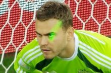 Jazoir futbol federaciyasi lazer ishlatilgani uchun 41 ming evro jarimaga tortildi