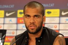 Daniel Alves: "Agar "Barselona" istasa qolaman"