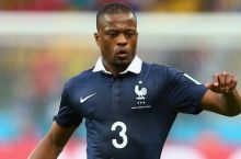 Patris Evra “Yuventus” bilan 2 yillik shartnoma imzoladi