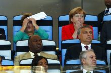 Siyosiy arboblar futbolda (FOTO)