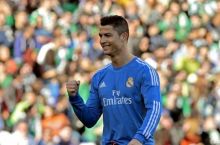 Ronaldu: “Real” ajoyib futbolchilarni xarid qildi"