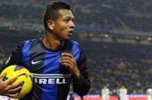 "Yuventus" Guarin nomzodini ko'rib chiqmoqda
