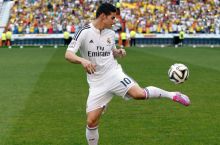 "Real" 48 soat ichida Xames Rodrigezning ismi tushirilgan 345 mingta futbolkalarni sotdi