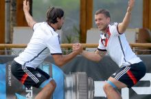 Podolski: “Xedira “Arsenal”ga o'tishini xohlayman”