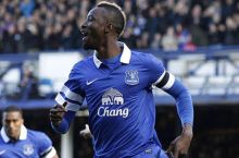 "Everton" yana Lasina Traoreni ijaraga olmoqchi