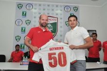 "Lokomotiv" yangi futbolchilarni tanishtirdi