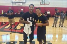 Mesut Ozil AQSH basketbol jamoasi mashg'ulotida bo'ldi