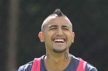 Arturo Vidal "Manchester Yunayted"da tibbiy ko'rikdan o'tdi
