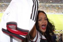 Rianna "Liverpul" klubini sotib olmoqchi