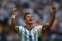 "Manchester Yunayted" Roxoni sotib olganini elon qildi