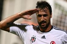 "Lester Siti" Ugo Almeyda uchun kurashmoqda