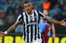 "Manchester Yunayted" Vidal uchun 40 million evro taklif qildi