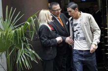 Di Mariya tibbiy ko'rikdan o'tish uchun Manchesterga etib keldi
