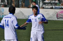 Savol: 15-raqamdagi futbolchini taniysizmi?