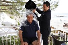 Platini aqldan ozganmi yo qiladigan ishi qolmaganmi