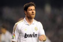 Xabi Alonso "Bavariya"da tibbiy ko'rikdan o'tadi