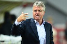 Gus Xiddink Gollandiya terma jamoasi tarkibini malum qildi