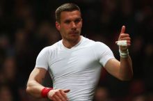 Podolski: "SHotlandiya bilan jiddiy tayyorgarlik ko'ramiz"