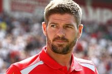 Stiven Jerrard: Liverpul sovrinlar uchun kurasha oladi