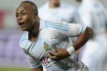 "Челси" и "Ливерпуль" поспорят за Андре Айю