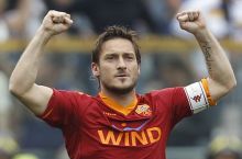 Totti: "SHartnomani uzaytirish? Hozircha imzo chekmayman"