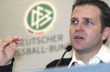 Oliver Birxoff: "Filmni kuting"