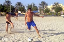 Foto: Futbolchilarimiz plyaj futbolida o'zlarini sinab ko'rdilar