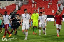 Yo'g'-ey... Futbolkasini almashtirgan futbolchi 150 000 so'm to'laydi