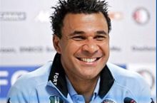 Rud Gullit Nigeriya terma jamoasini boshqarishi mumkin