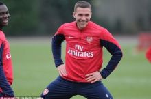 Podolski "Tottenxem"ga o'tishi mumkin